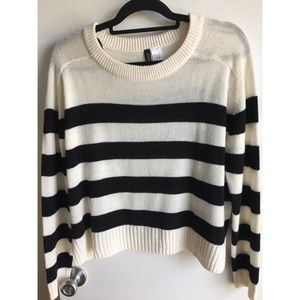 Stripped longsleeve shirt